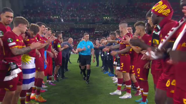 Gardă de onoare pentru Istvan Kovacs! Brigada din România, felicitată de președintele UEFA după finala Conference League_2