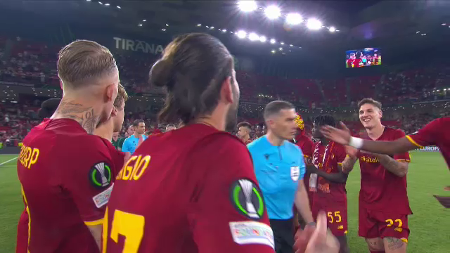 Gardă de onoare pentru Istvan Kovacs! Brigada din România, felicitată de președintele UEFA după finala Conference League_4