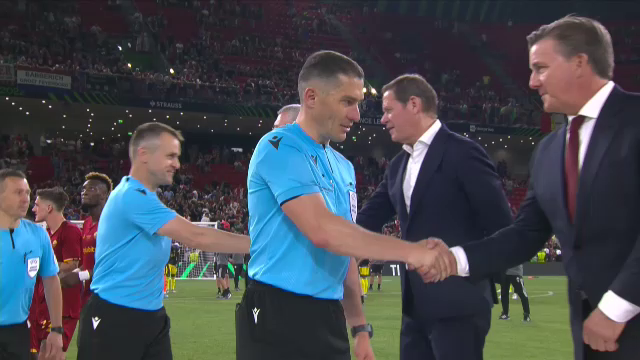 Gardă de onoare pentru Istvan Kovacs! Brigada din România, felicitată de președintele UEFA după finala Conference League_6
