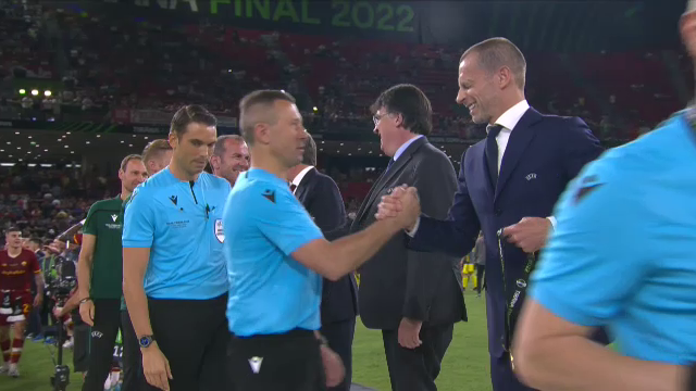 Gardă de onoare pentru Istvan Kovacs! Brigada din România, felicitată de președintele UEFA după finala Conference League_10