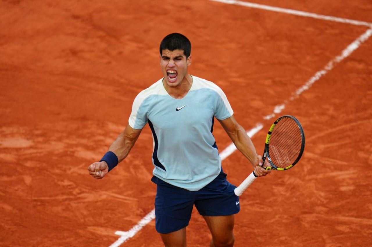 Carlos Alcaraz amintește de Rafael Nadal din 2005: „mașinăria de tenis” a câștigat un punct imposibil la Roland Garros_17