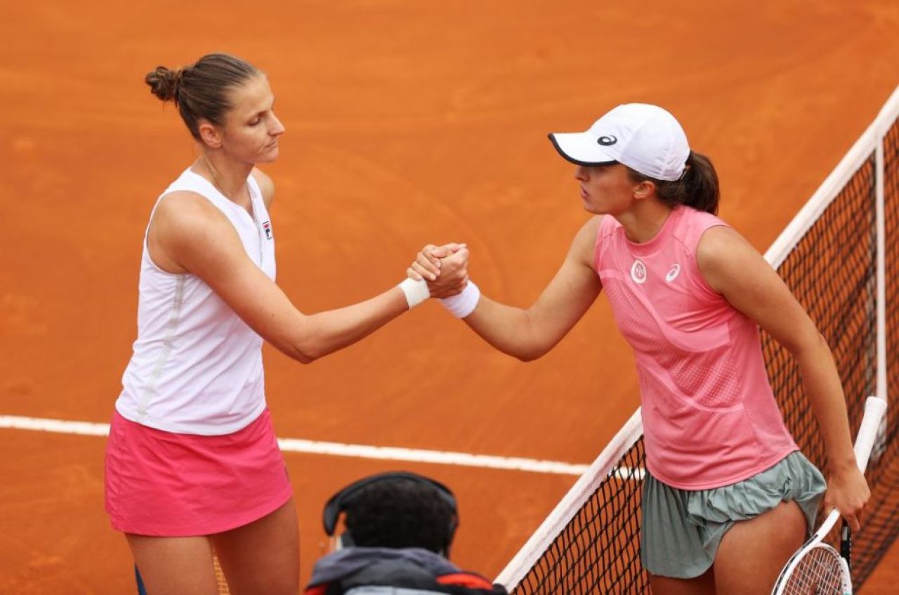 Atenție, Simona Halep! Număr 8 mondial, Karolina Pliskova, distrusă de Leolia Jeanjean, ocupanta locului 227 WTA, în turul doi la Roland Garros_3