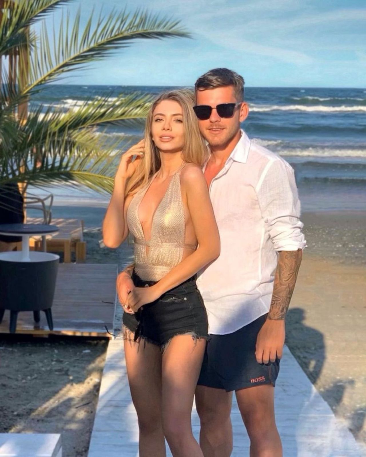 Apariție răvășitoare a iubitei românului de la Galatasaray! Cum s-au fotografiat în vacanță _4