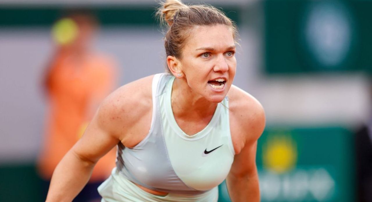 Simona Halep, eliminată pentru prima dată în turul 2 la Roland Garros, după 7 ani: Halep a pierdut cu 2-6, 6-2, 6-1 în fața unei puștoaice de 19 ani_26