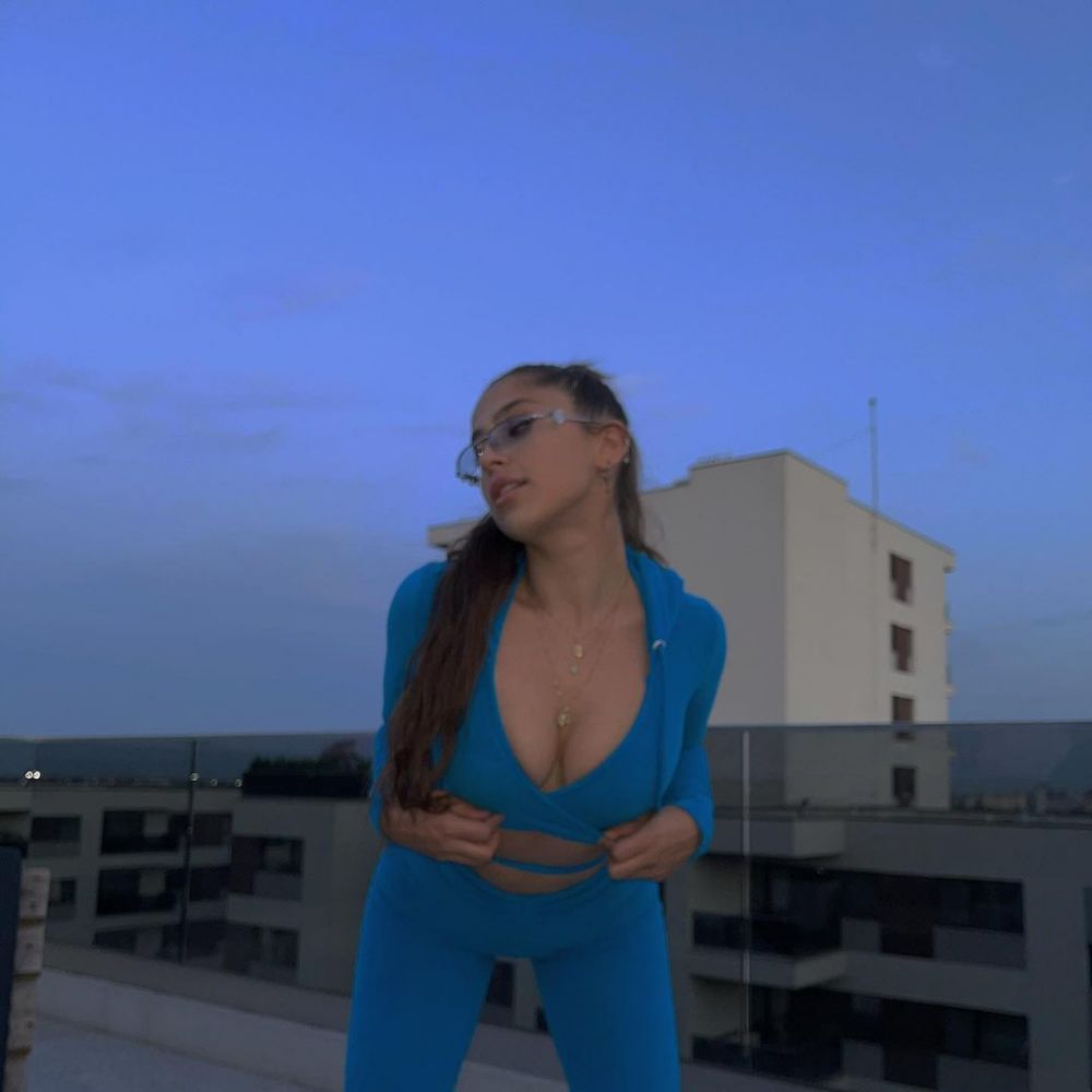 Veste importantă pentru Florinel Coman. Jucătorul de la FCSB urmează să devină tată în scurt timp: imagini cu logodnica sa_25