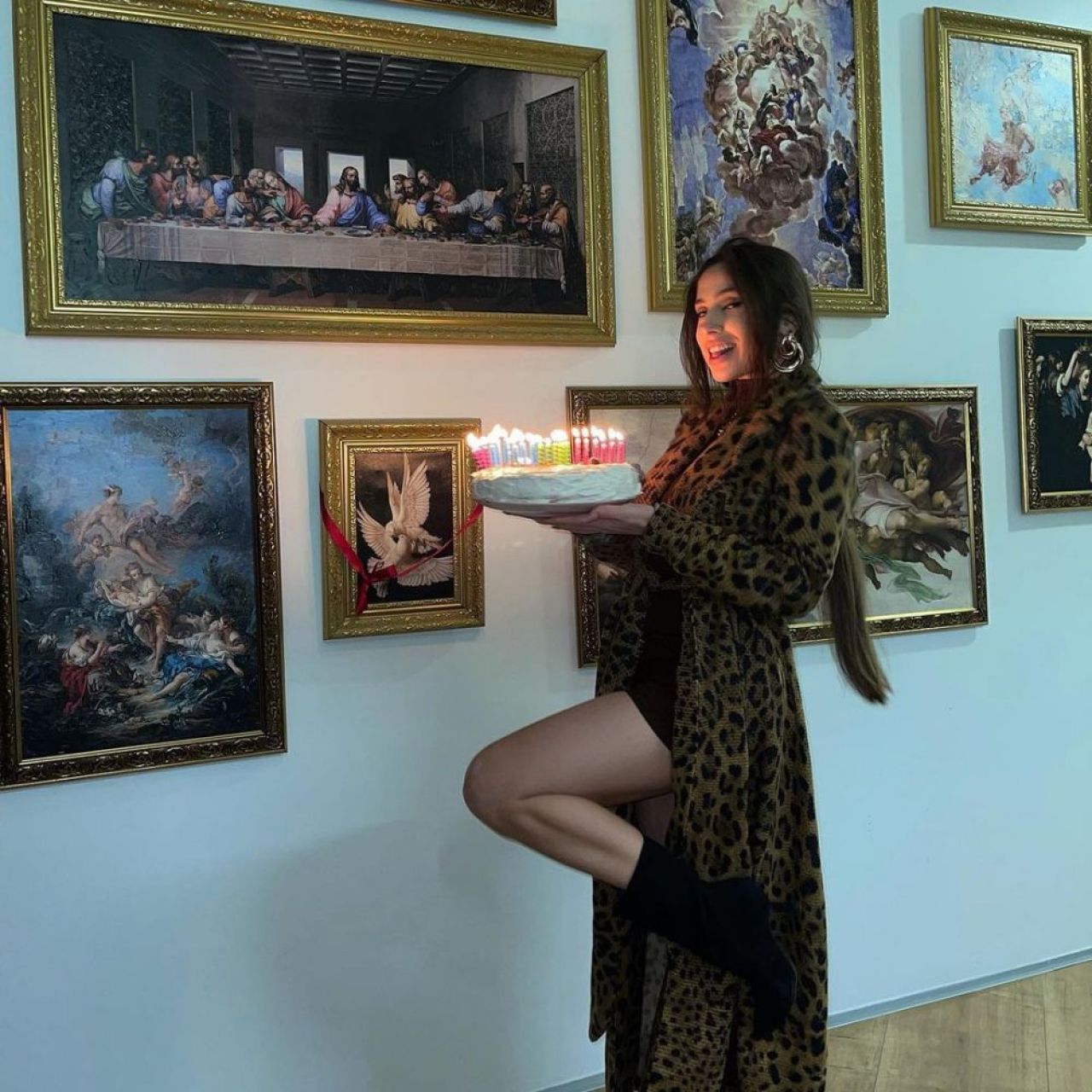 Veste importantă pentru Florinel Coman. Jucătorul de la FCSB urmează să devină tată în scurt timp: imagini cu logodnica sa_25