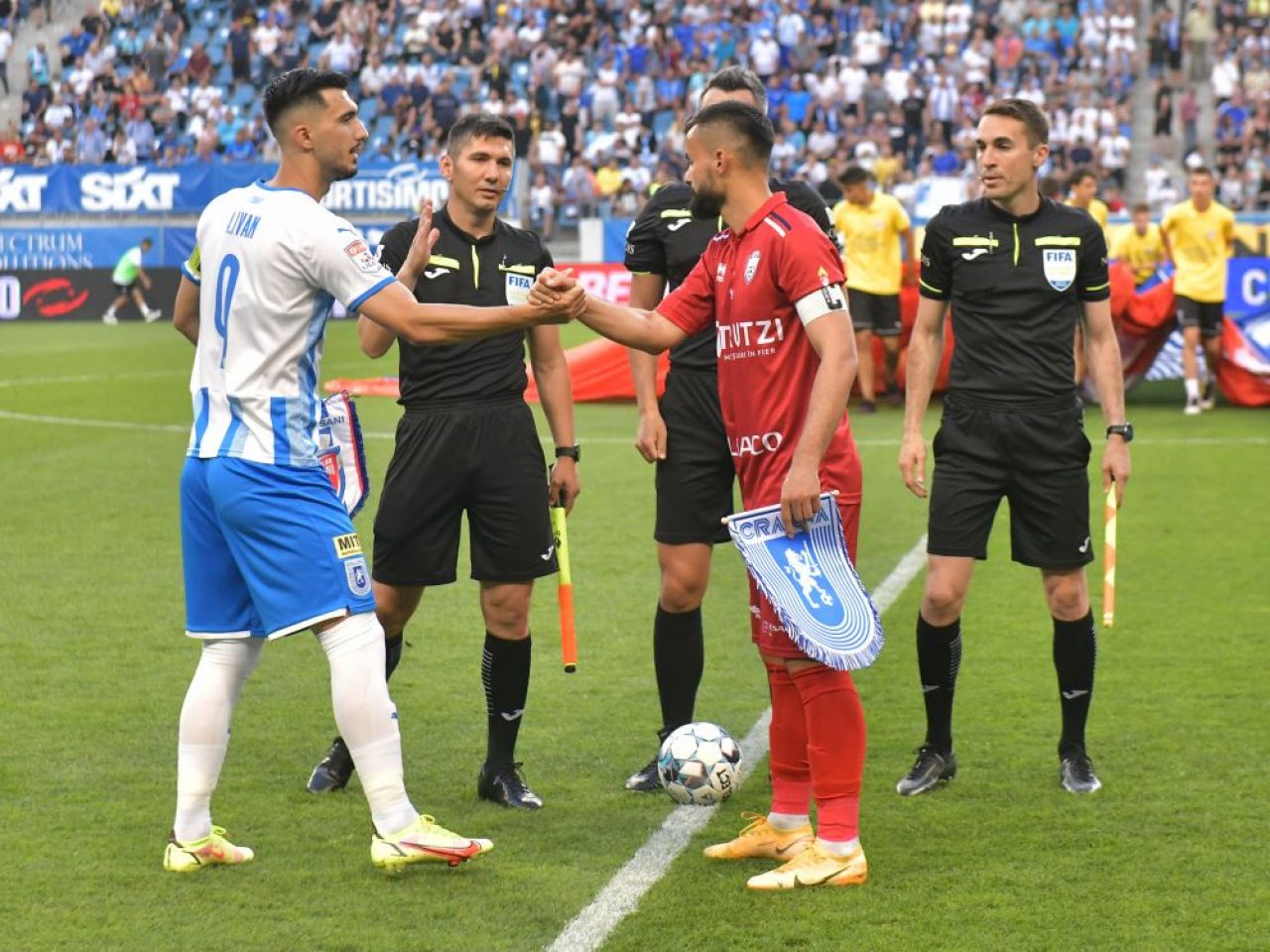 Cum a răspuns Andrei Ivan când a fost întrebat dacă Reghecampf va pleca de la Universitatea Craiova_2