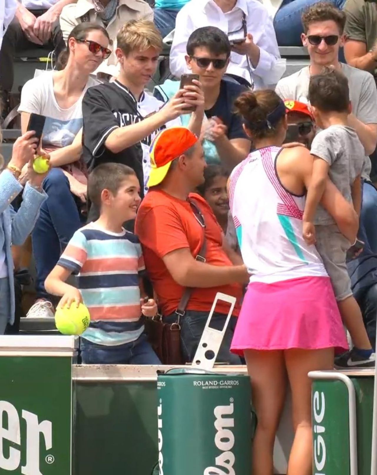 Prima reacție a sincerei Irina Begu, ajunsă între ultimele 16 jucătoare la Roland Garros: „În final, am tremurat puțin”_1