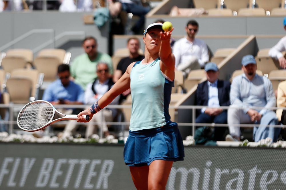 Iga Swiatek, de neoprit: a bifat a 31-a victorie consecutivă! Adversara i-a pus probleme liderului WTA. Ce a putut scrie pe cameră la final _5