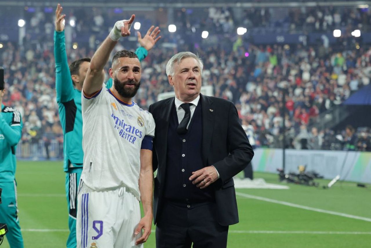 ”Îmi doream să-și îndeplinească visul”. Cu medalia de câștigător al UCL la gât, Benzema a vorbit despre Mbappe_8