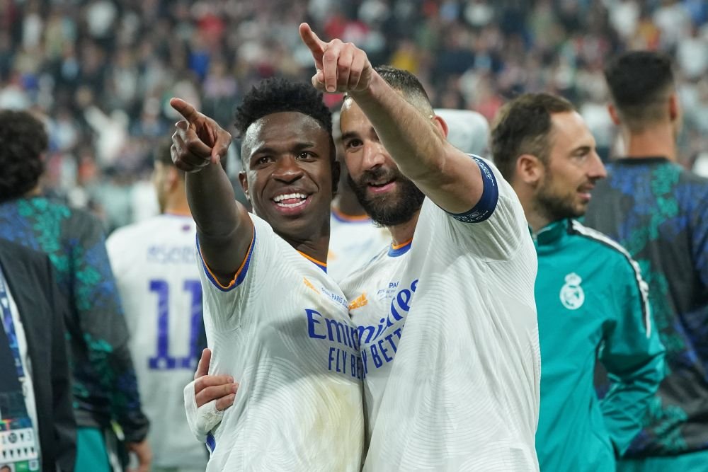 ”Îmi doream să-și îndeplinească visul”. Cu medalia de câștigător al UCL la gât, Benzema a vorbit despre Mbappe_11