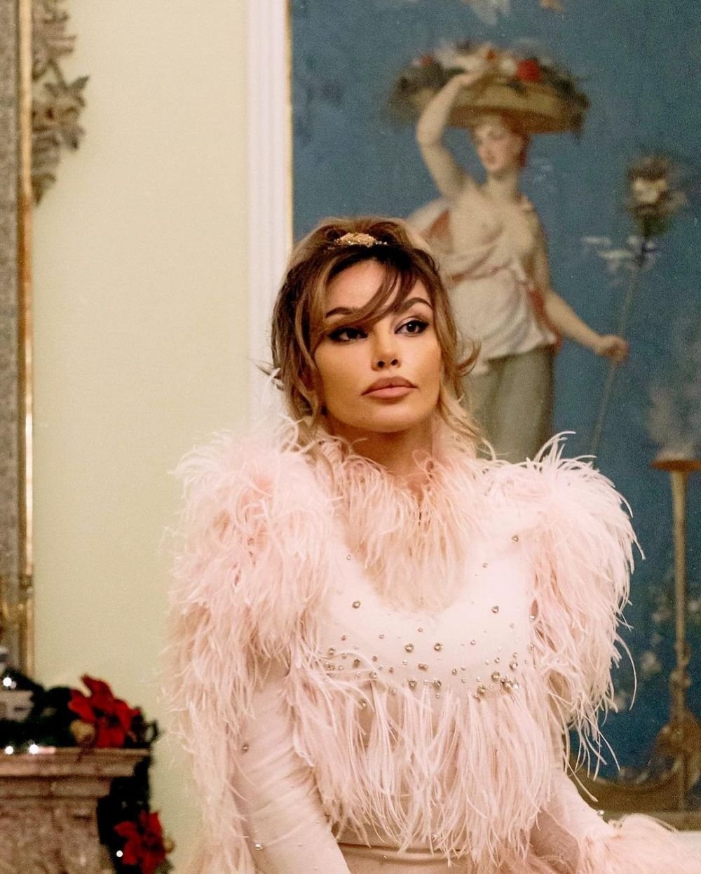 Mădălina Ghenea, îndragită de un patron din Liga 1: „A promis că o să vină la un meci!” _7