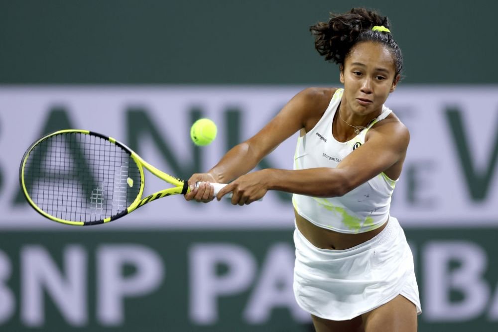 „Mă bucur că am jucat bine în fața lui Thierry” Henry a aplaudat-o pe Leylah Fernandez: primele sfertfinaliste ale Roland Garros 2022_4