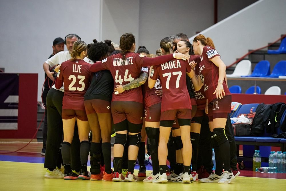Rapid, campioană după 19 ani la handbal! Victorie uriașă cu Râmnicu Vâlcea: 35-27! CSM s-a impus cu Baia Mare, dar nu a fost de ajuns_2