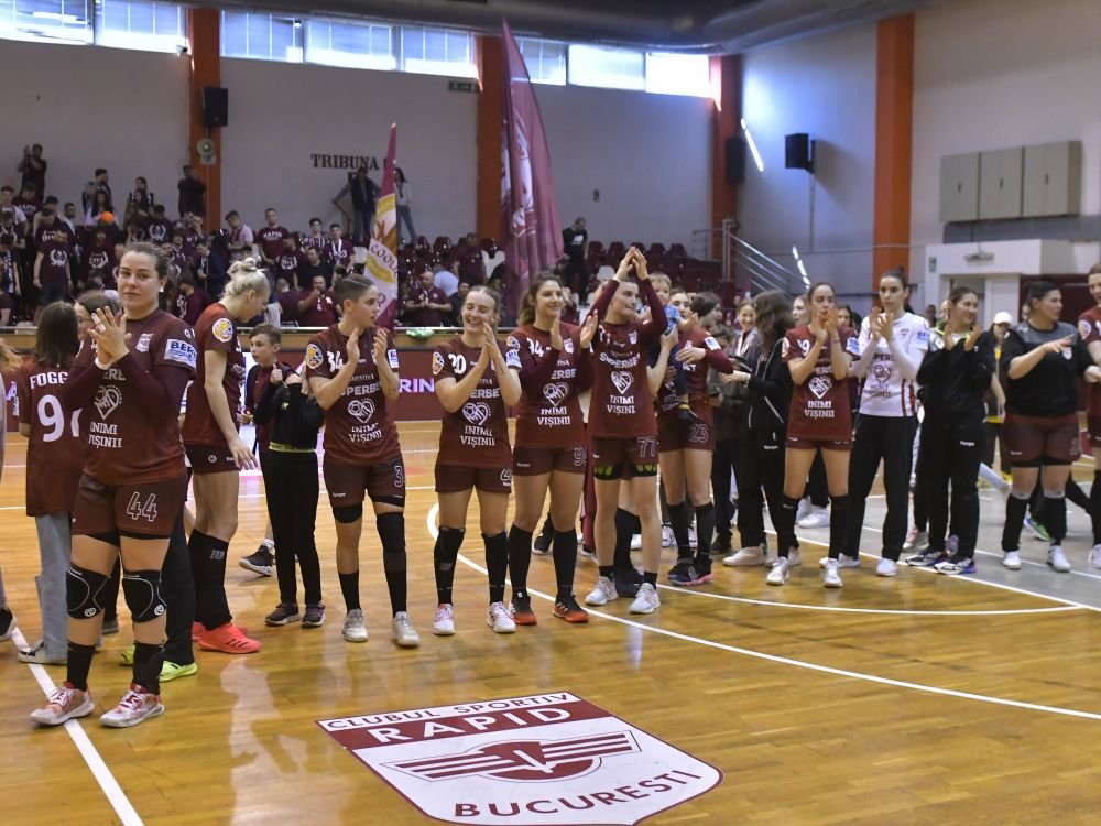 Rapid, campioană după 19 ani la handbal! Victorie uriașă cu Râmnicu Vâlcea: 35-27! CSM s-a impus cu Baia Mare, dar nu a fost de ajuns_4