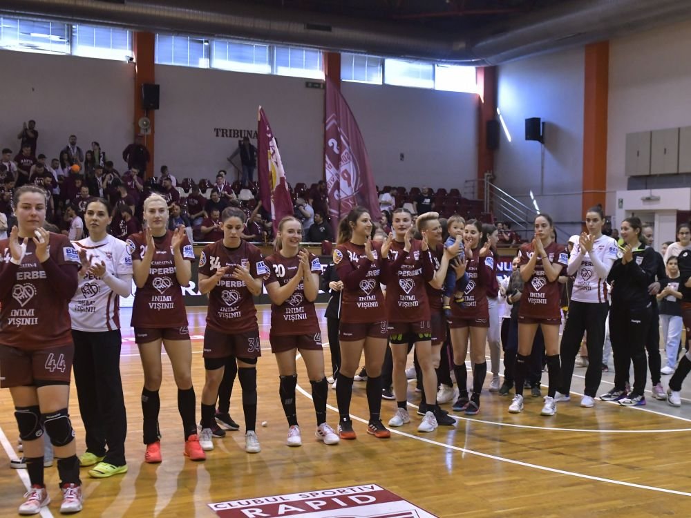 Rapid, campioană după 19 ani la handbal! Victorie uriașă cu Râmnicu Vâlcea: 35-27! CSM s-a impus cu Baia Mare, dar nu a fost de ajuns_6