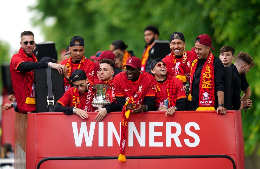 Sărbătoare în Liverpool, la o zi după eșecul din finala Champions League! Cum a fost surprins Sadio Mane_9