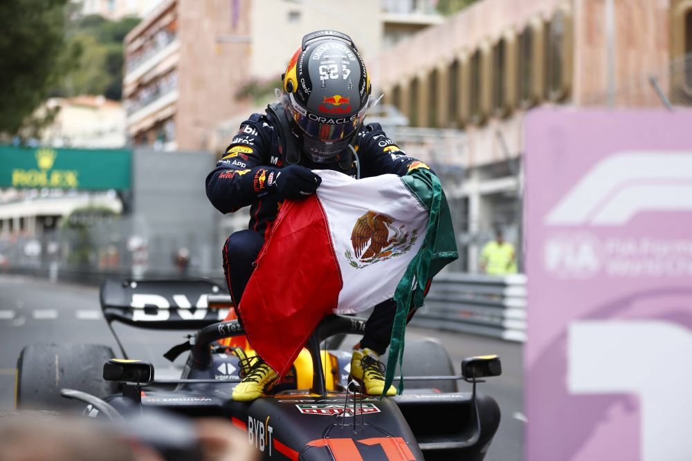 Sergio Perez a câștigat Marele Premiu de Formula 1 din Monaco! Max Verstappen, pe 3_4