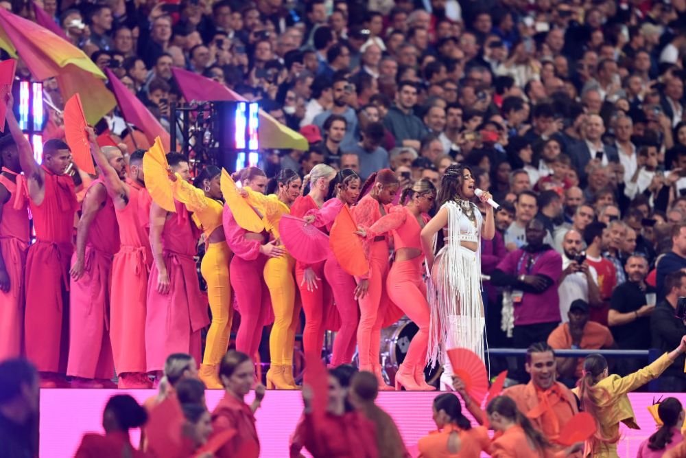 Camila Cabello a reacționat după ce a fost huiduită în finala Champions League, dar a șters postarea: „Nu pot să cred!” _3
