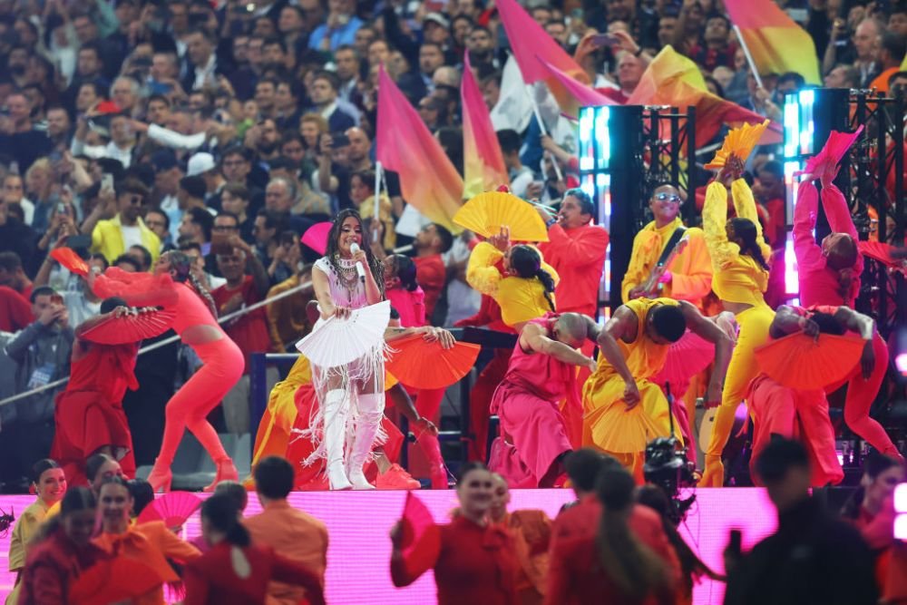 Camila Cabello a reacționat după ce a fost huiduită în finala Champions League, dar a șters postarea: „Nu pot să cred!” _28