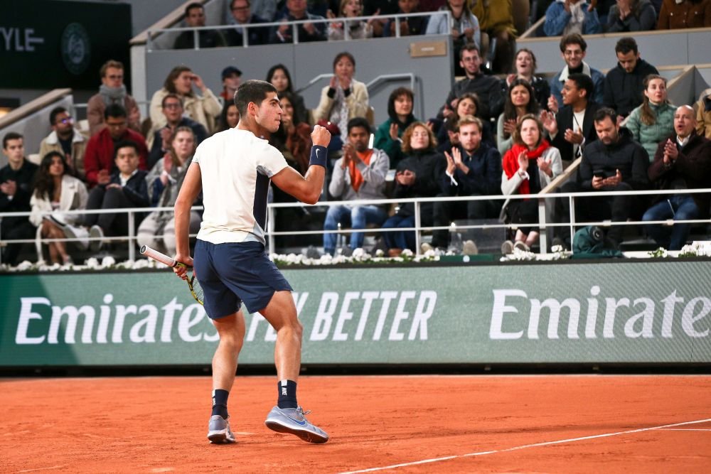 „Punctul turneului sau punctul sezonului?!” Ay, ay, ay, Carlitos! Alcaraz, calificat în sferturi la Roland Garros după încă un meci de senzație! Cu cine se duelează _8
