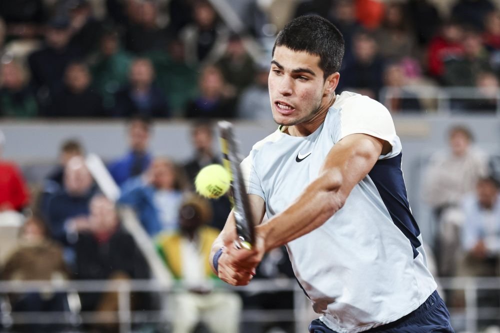 „Punctul turneului sau punctul sezonului?!” Ay, ay, ay, Carlitos! Alcaraz, calificat în sferturi la Roland Garros după încă un meci de senzație! Cu cine se duelează _15