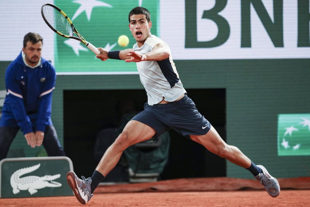 „Punctul turneului sau punctul sezonului?!” Ay, ay, ay, Carlitos! Alcaraz, calificat în sferturi la Roland Garros după încă un meci de senzație! Cu cine se duelează _20