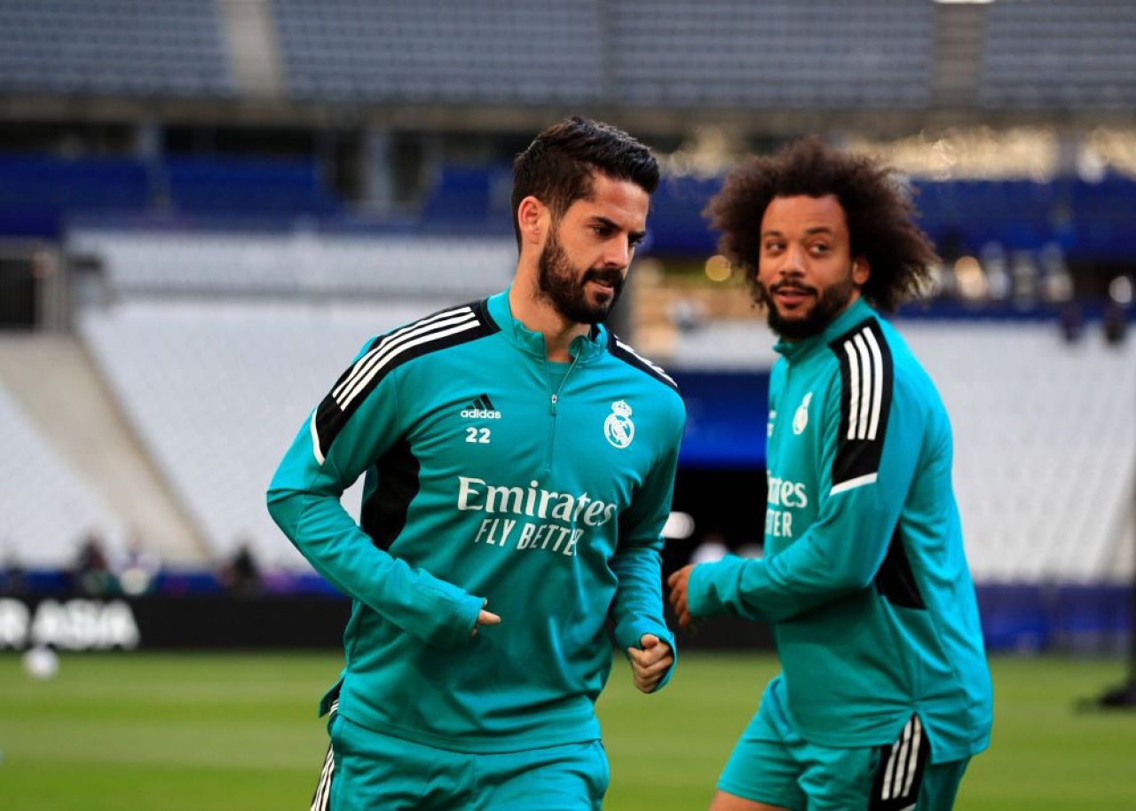 UEFA a 'șters' doi jucători de la Real Madrid din titlul Champions League! Unul dintre ei și-a anunțat plecarea de la club + 'atac' la Mbappe _6