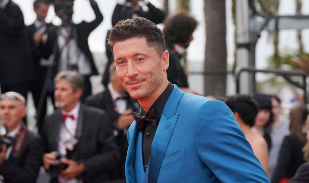 Robert Lewandowski și-a anunțat plecarea: Povestea mea la Bayern s-a &icirc;ncheiat! . Ce urmează pentru polonez