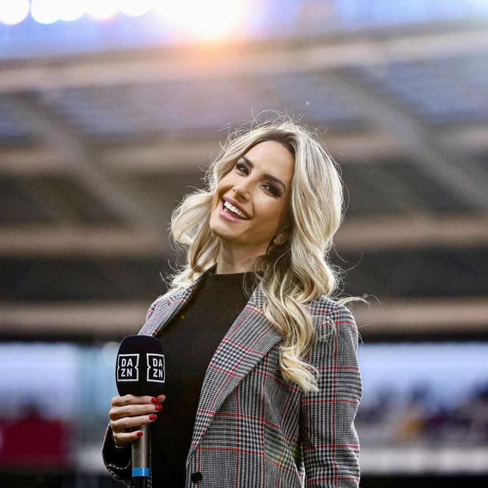 Diletta Leotta are o rivală pe măsură! Noua sa colegă este o blondă superbă, cu fizic de model: cu ce fotbalist a fost pozată_64