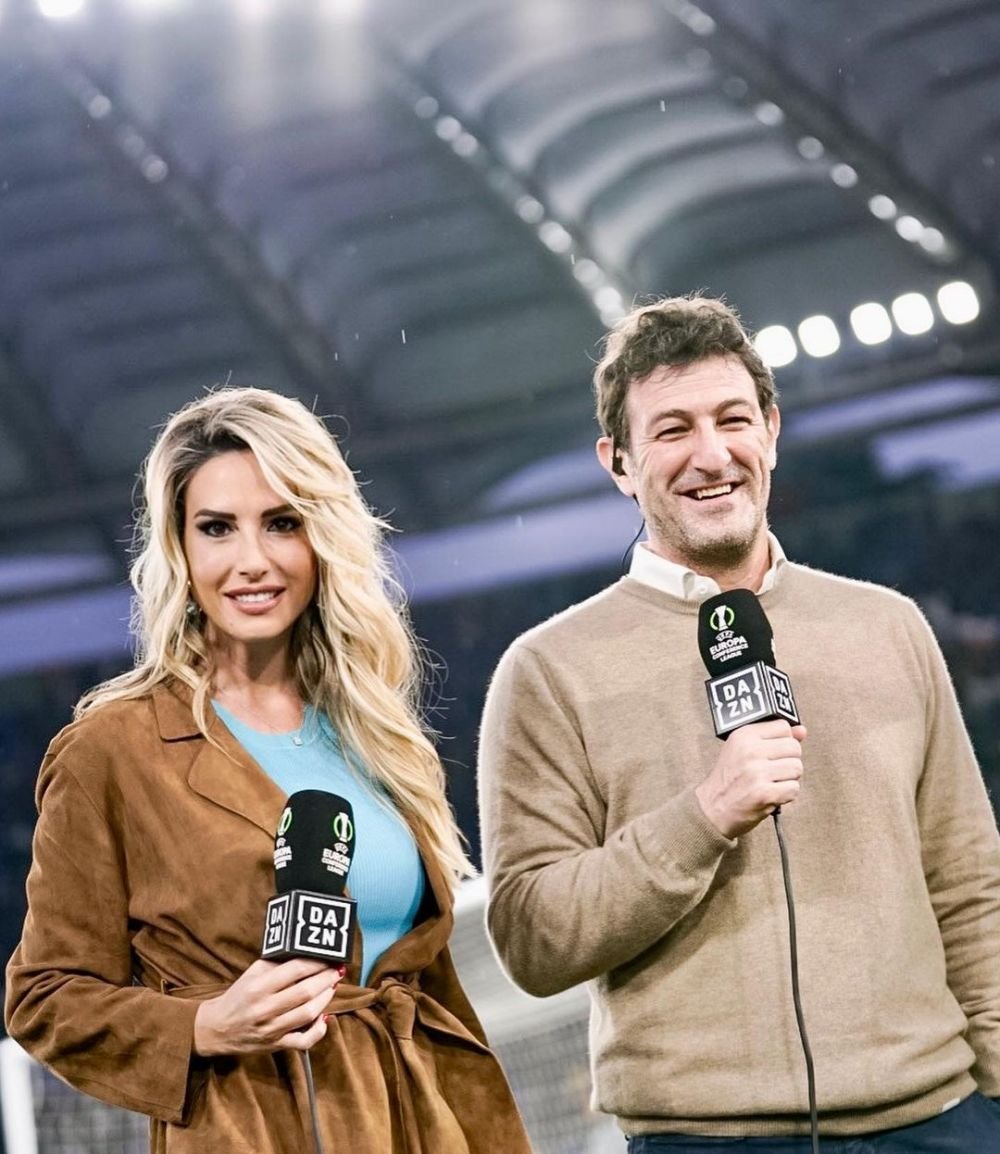 Diletta Leotta are o rivală pe măsură! Noua sa colegă este o blondă superbă, cu fizic de model: cu ce fotbalist a fost pozată_79