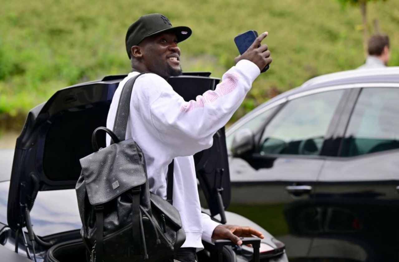 Romelu Lukaku, pe picior de plecare de la Chelsea, după doar un sezon! Avocatul său discută deja cu o altă echipă _2