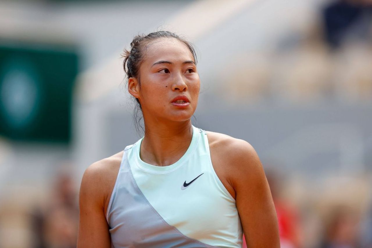 „Mi-aș dori să fiu bărbat pe teren, ca să nu sufăr” Qinwen Zheng, declarație surprinzătoare, după eșecul cu Iga Swiatek_11
