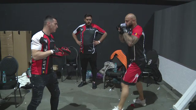 Giani Kiriță a vorbit despre debutul în MMA: „N-am avut așa ceva nici la fotbal!” Cum a trăit meciul pe care l-a câștigat prin K.O. _7