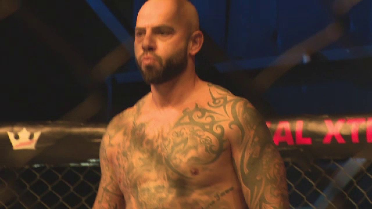 Giani Kiriță a vorbit despre debutul în MMA: „N-am avut așa ceva nici la fotbal!” Cum a trăit meciul pe care l-a câștigat prin K.O. _8