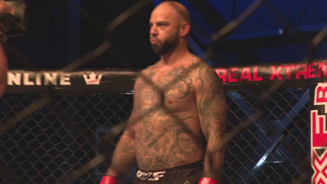 Giani Kiriță a vorbit despre debutul în MMA: „N-am avut așa ceva nici la fotbal!” Cum a trăit meciul pe care l-a câștigat prin K.O. _10