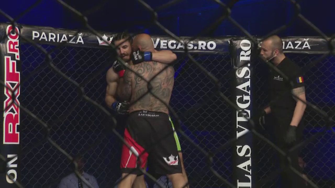 Giani Kiriță a vorbit despre debutul în MMA: „N-am avut așa ceva nici la fotbal!” Cum a trăit meciul pe care l-a câștigat prin K.O. _11