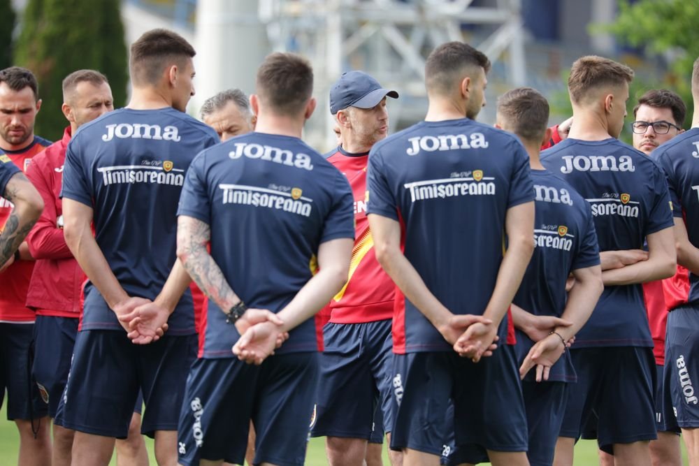 Circuit închis la națională! Decizia selecționerului Iordănescu înainte de meciurile naționalei: „Nu are voie nimeni acolo!” _5