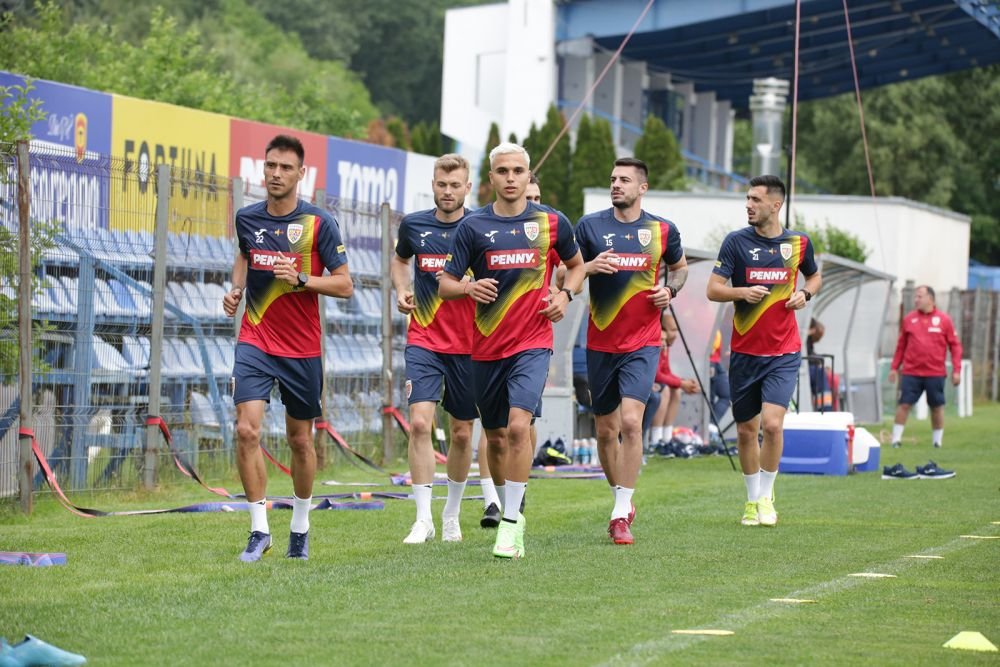 Circuit închis la națională! Decizia selecționerului Iordănescu înainte de meciurile naționalei: „Nu are voie nimeni acolo!” _7