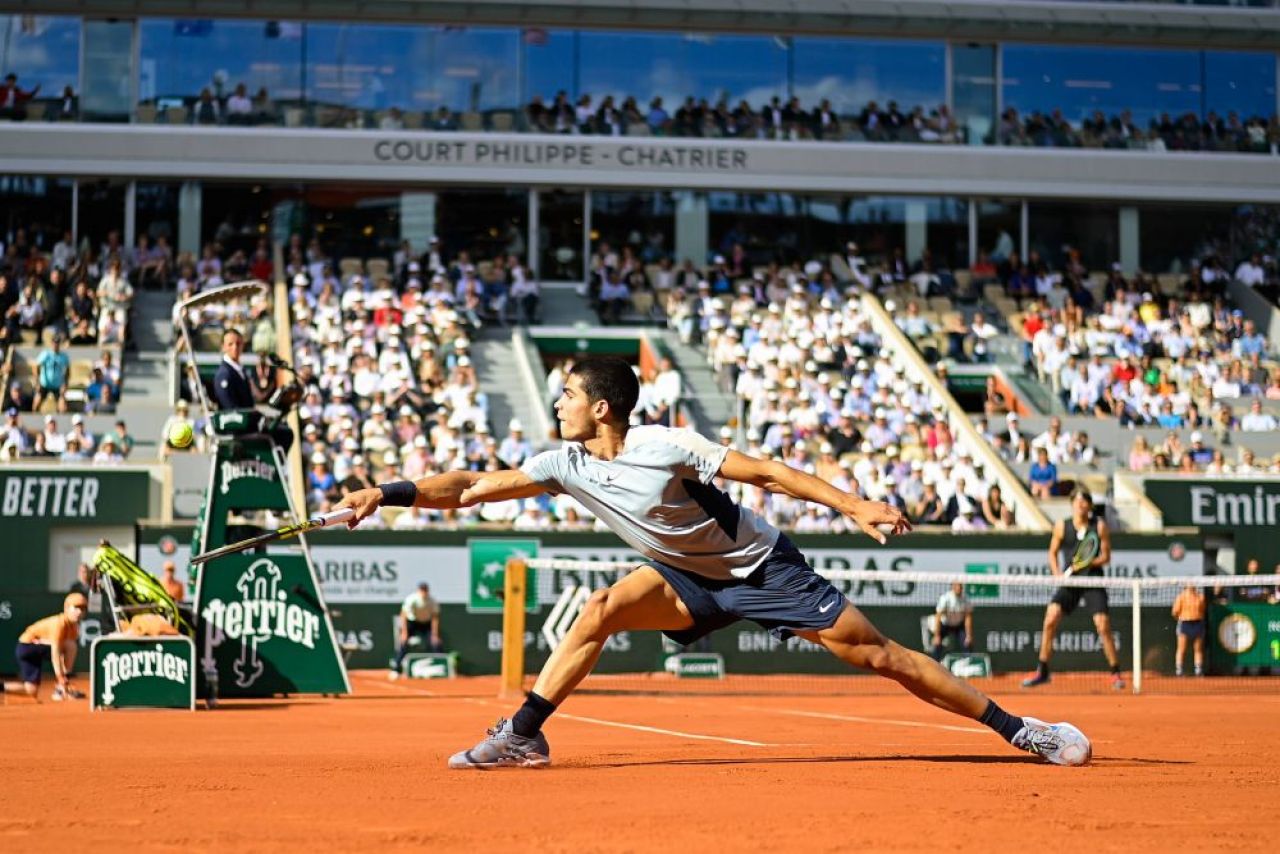 Carlos Alcaraz, învins, după două luni și jumătate: Alexander Zverev așteaptă în semifinale câștigătorul dintre Nadal și Djokovic_5