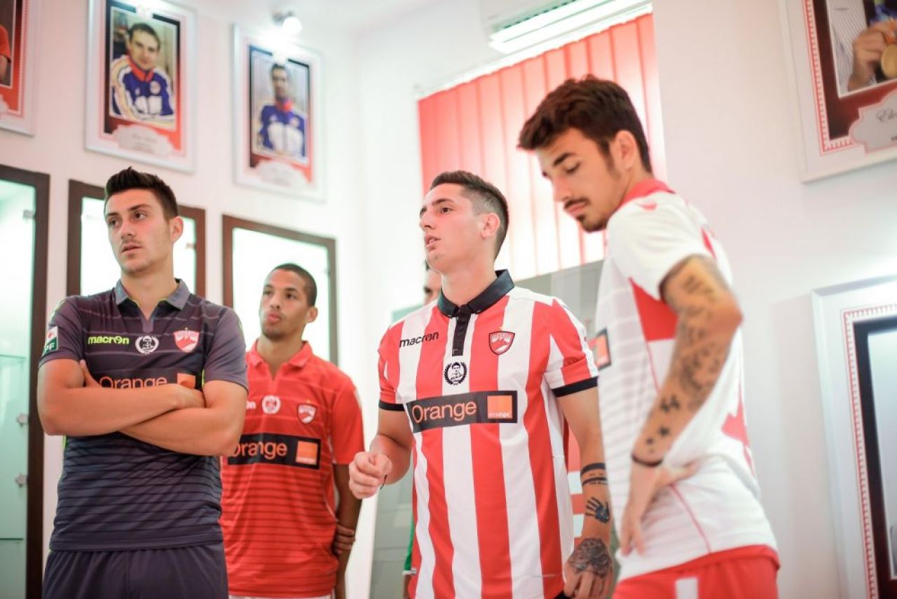 Ar fi trădarea anului! Un fost dinamovist e dorit de MM Stoica la FCSB: ”Îmi place! Nu știu cum a ajuns la acest nivel”_1