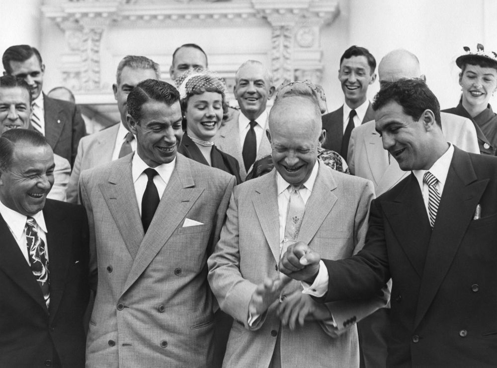 SPECIAL | Rocky Marciano, boxerul care lovea cu puterea unui proiectil antitanc. Povestea celui mai iubit copil al Italiei din Statele Unite_4
