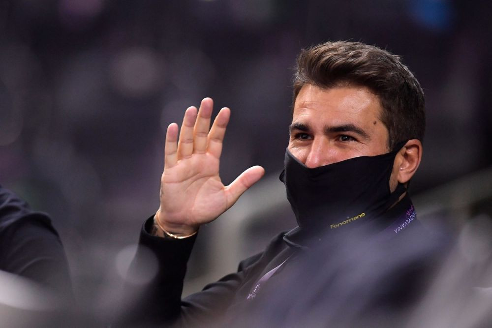 A venit Șucu, au bătut palma și doi jucători importanți. Anunțul celor de la Rapid_4