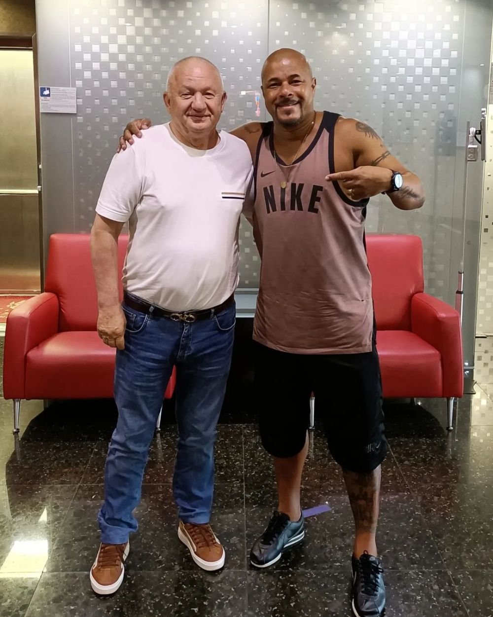 Wesley și-a &icirc;ndeplinit dorința și s-a revăzut cu Adrian Porumboiu: Nu am m&acirc;ncat mici și nici n-am băut bere
