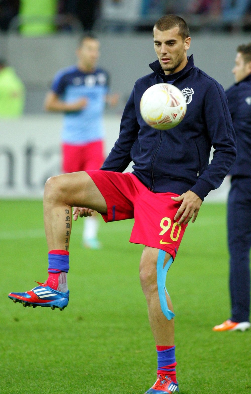 Un fost jucător al FCSB-ului, fanul Muntenegrului în meciul cu România: „Îi susțin la fiecare meci!” Mesajul pentru Chiricheș_2