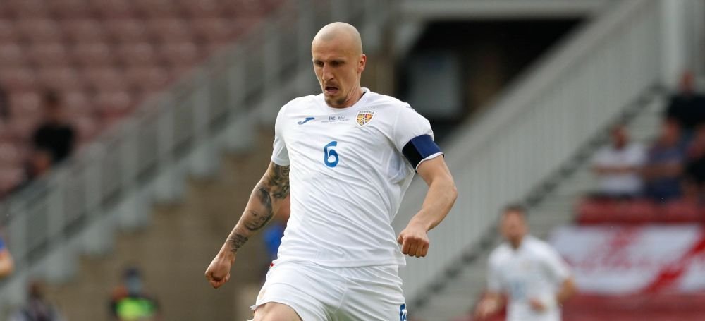 Muntenegru - România 2-0! Așa căpitan, așa națională! Chiricheș i-a îngropat pe tricolori. Meci încheiat cu un șut pe poartă_5