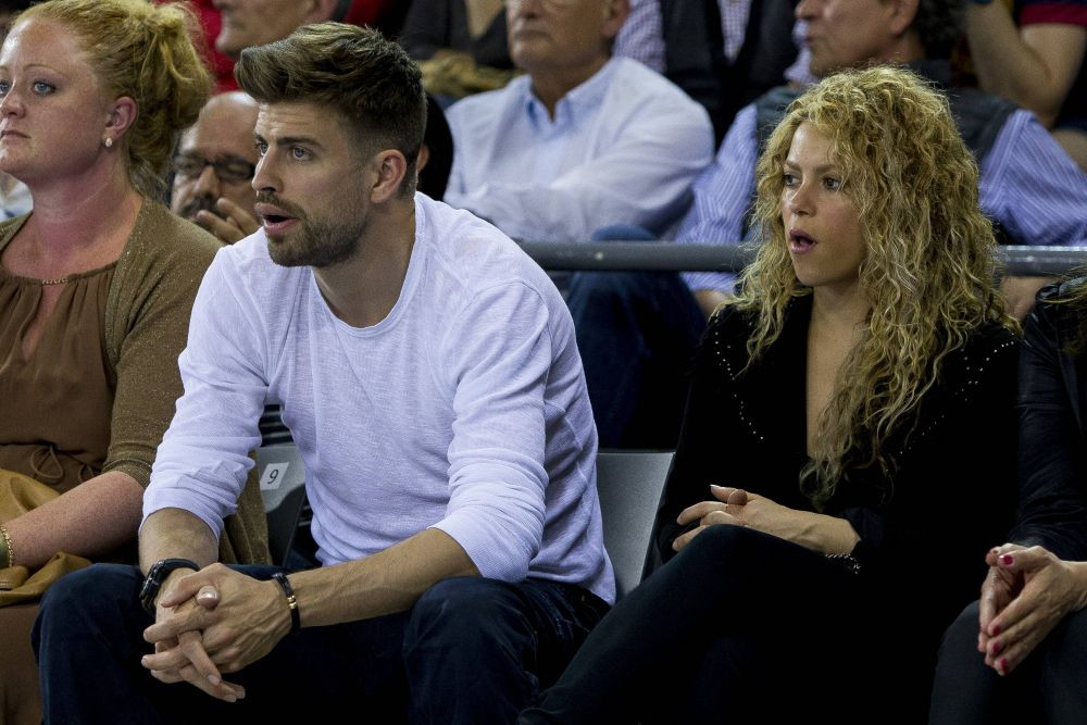 Ce a făcut Piqu&eacute; pe Instagram, după ce a fost acuzat că a &icirc;nșelat-o pe Shakira cu mama unui coleg de la Barcelona &nbsp;