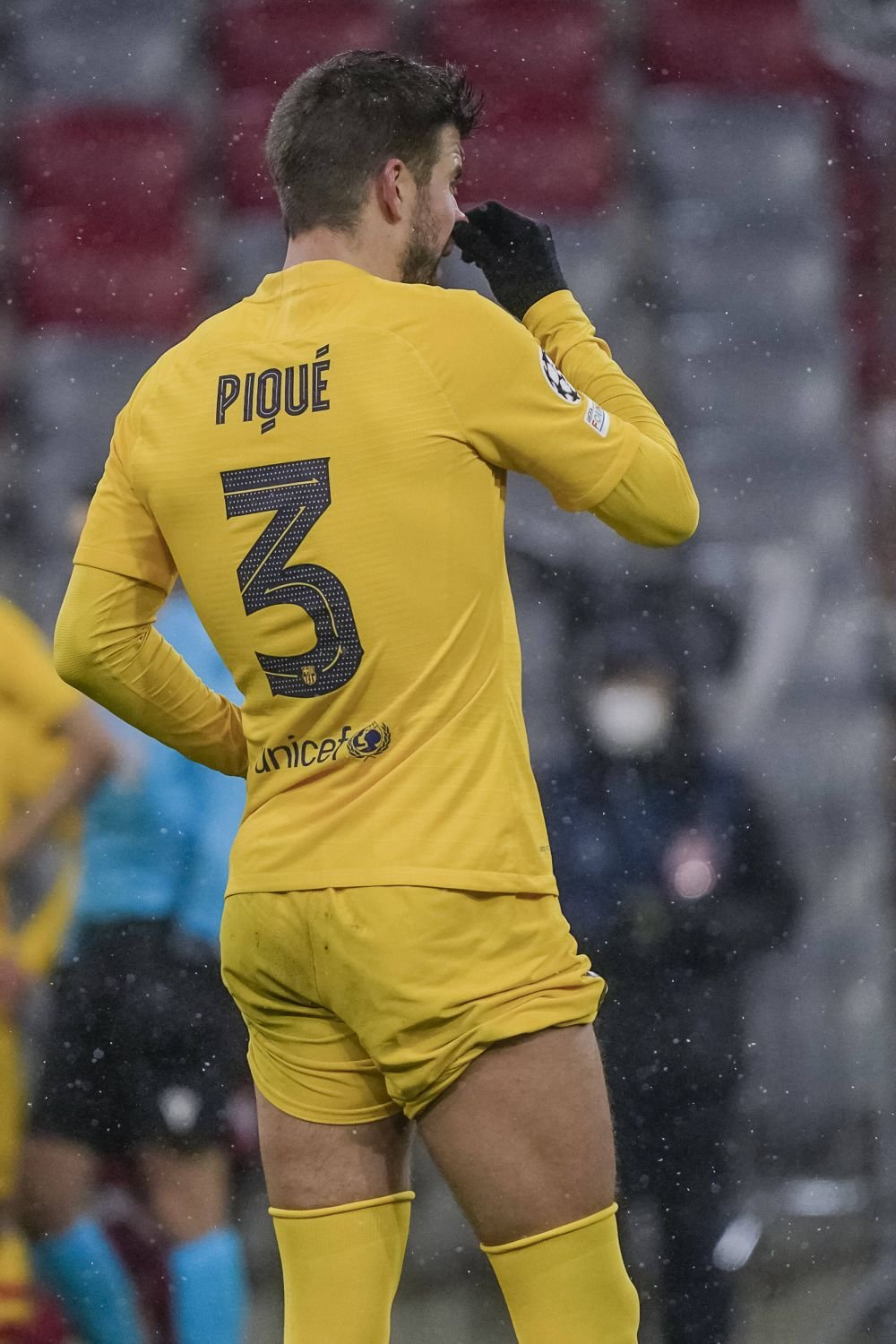 Ce a făcut Piqué pe Instagram, după ce a fost acuzat că a înșelat-o pe Shakira cu mama unui coleg de la Barcelona  _8