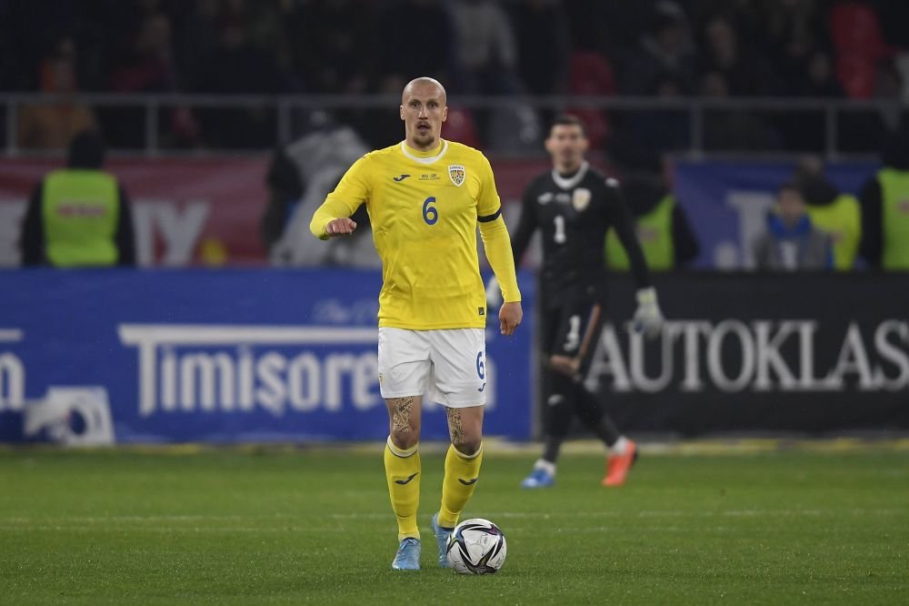 OPINIE | Chiricheș, comisar-șef. Leo Badea scrie despre Muntenegru - România 2-0_3