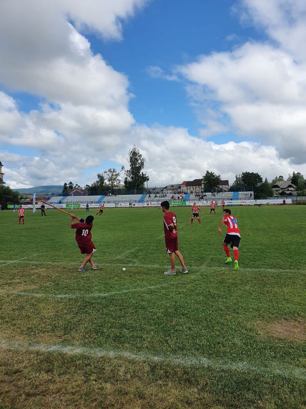 Uitați de fotbal, să ne întoarcem la oinele noastre! Ce s-a întâmplat la Campionatul Național de Oină_2
